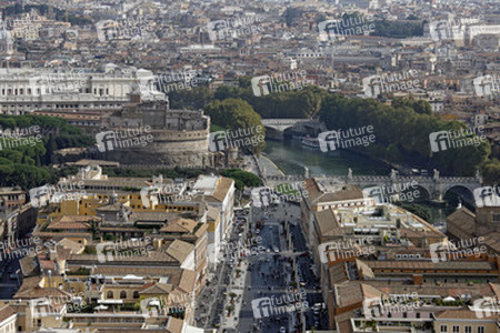 Castel Sant'Angelo / Engelsburg mit Ponte Sant'Angelo / Engelsbrücke