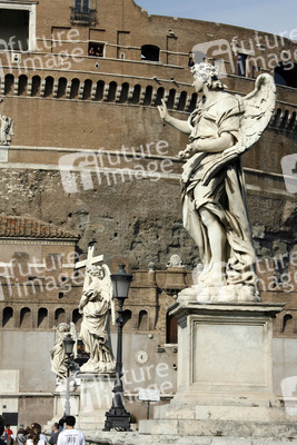 Castel Sant'Angelo / Engelsburg mit Ponte Sant'Angelo / Engelsbrücke