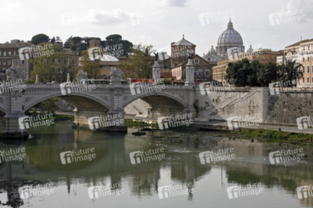 Ponte Vittorio Emanuele II, Peterskirche