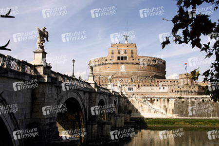 Castel Sant'Angelo / Engelsburg mit Ponte Sant'Angelo / Engelsbrücke