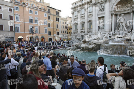 Fontana di Trevi / Trevi-Brunnen