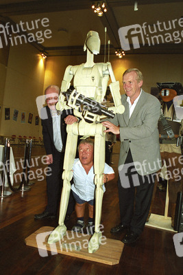 Michael Sheard, Kenny Baker, Jeremy Bulloch