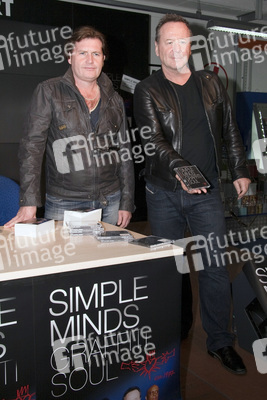 Charlie Burchill, Jim Kerr
