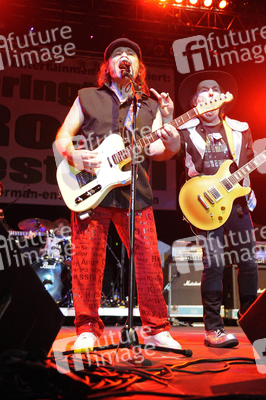 Don Powell, Mal McNulty, Dave Hill