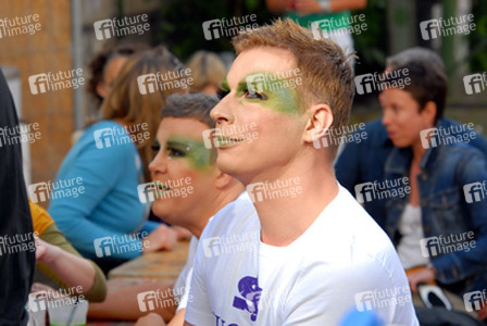 Feiernde Homosexuelle