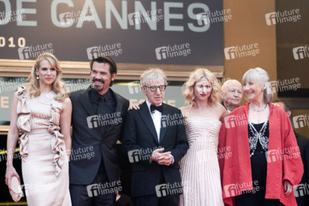 Lucy Punch, Josh Brolin, Woody Allen, Naomi Watts, Gemma Jones