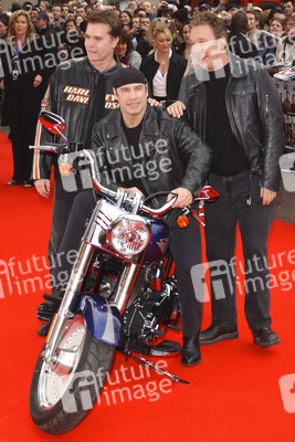 Ray Liotta, John Travolta, Tim Allen