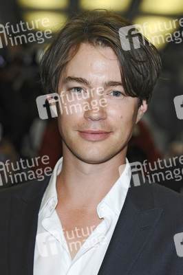 Tom Wisdom