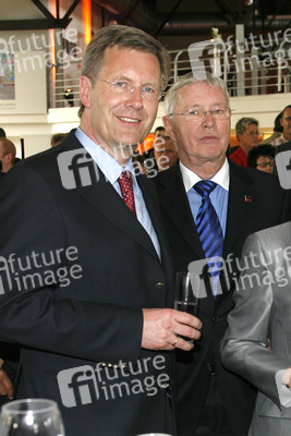 Christian Wulff, Hans F. Karsch