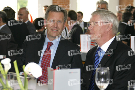 Christian Wulff, Hans F. Karsch