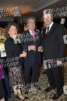 Dieter Hundt mit Gattin, Klaus Wowereit