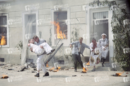 Ivan Barnev, Julia Jentsch