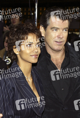 Halle Berry, Pierce Brosnan