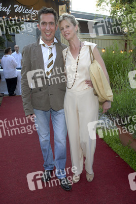 Leslie Malton, Lutz Deisinger