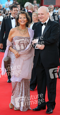 Claudia Cardinale, Sandro Bondi