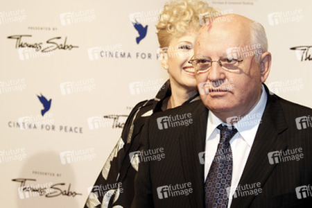 Michail Gorbatschow mit Tochter Irina Virganskaya