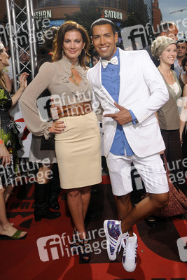 Kerstin Linnartz, Oscar Loya