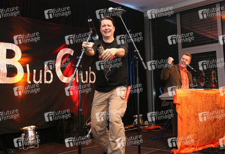 Nico Walser, Wolfgang Grieger