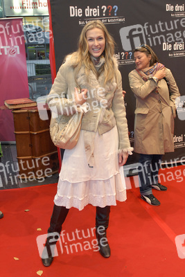 Mia Florentine Weiss