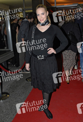 Lara-Isabelle Rentinck