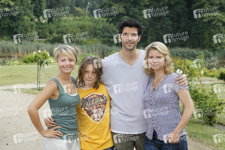 Sonja Gerhardt, Tobias Kulzer, Pasquale Aleardi, Annette Frier