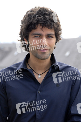 Adrian Grenier