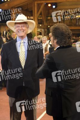 Larry Hagman, Andy Borg