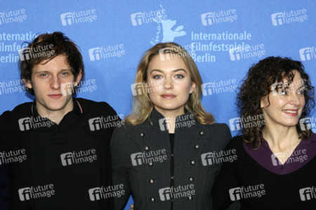Jamie Bell, Sophia Myles, Gillian Berrie