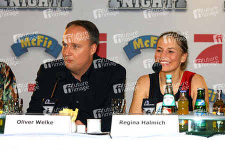 Oliver Welke, Regina Halmich