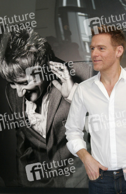 Bryan Adams
