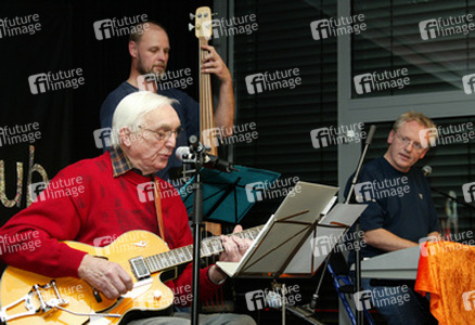 Jean van den Berg, Matthias Salomon, Jochen Steckler