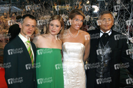 Ivan Barnev, Julia Jentsch, Jirí Menzel mit Frau Olga Menzelová-Kelymanová