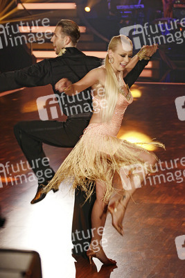 Sascha Karabey, Jenny Elvers-Elbertzhagen