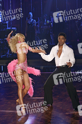 Isabel Edvardsson, Giovane Elber