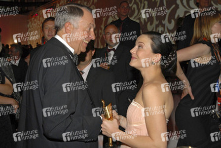 Bernd Neumann, Hannah Herzsprung