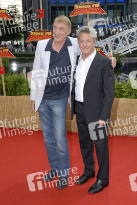 Gottfried John, Dustin Hoffman