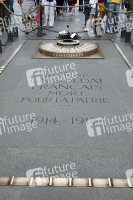 Triumphbogen / Arc de Triomphe