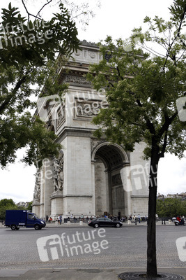 Triumphbogen / Arc de Triomphe