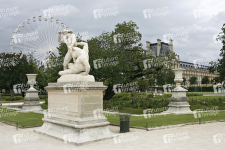 Statue im Tuileriengarten