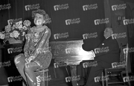 Ethel Reschke, Rudolf Nelson