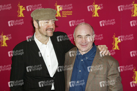 Kevin Spacey, Bob Hoskins