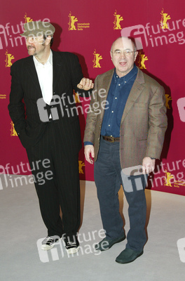 Kevin Spacey, Bob Hoskins