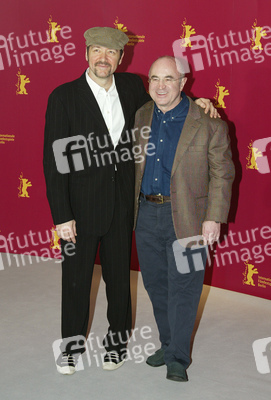 Kevin Spacey, Bob Hoskins