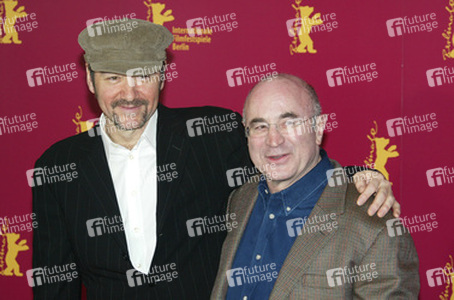 Kevin Spacey, Bob Hoskins