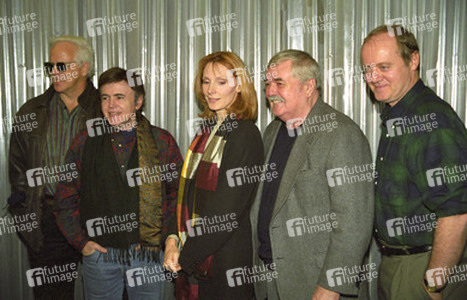 J.G. Hertzler, Walter Koenig, Gates McFadden, James Doohan, Robert O'Reilly