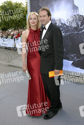 Saskia Valencia, Helmut Zierl