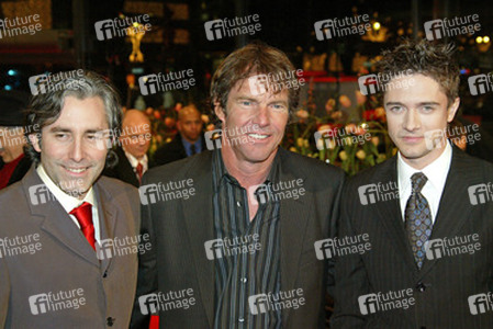 Paul Weitz, Dennis Quaid, Topher Grace