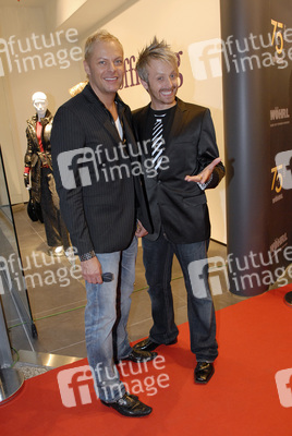 Uwe Fahrenkrog-Petersen, Ross Antony