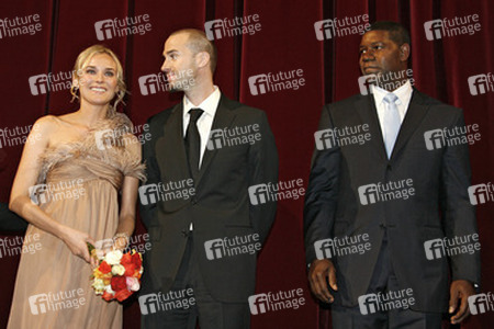 Diane Kruger, Joseph Fiennes, Dennis Haysbert