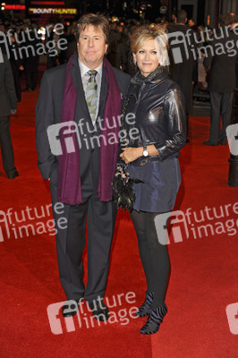 Andy Tennant mit Begleitung